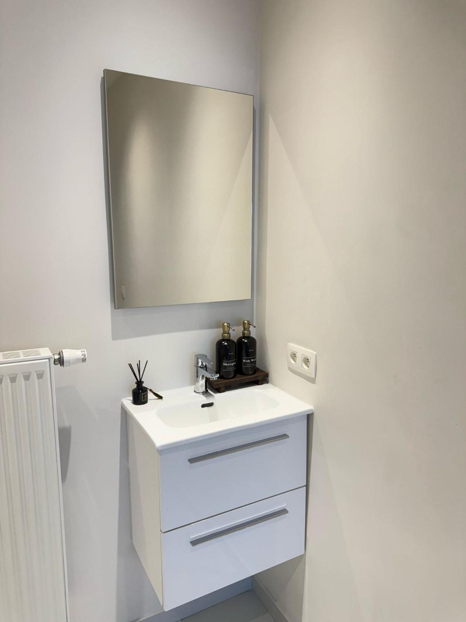 Vernieuwde In Het Centrum Appartement